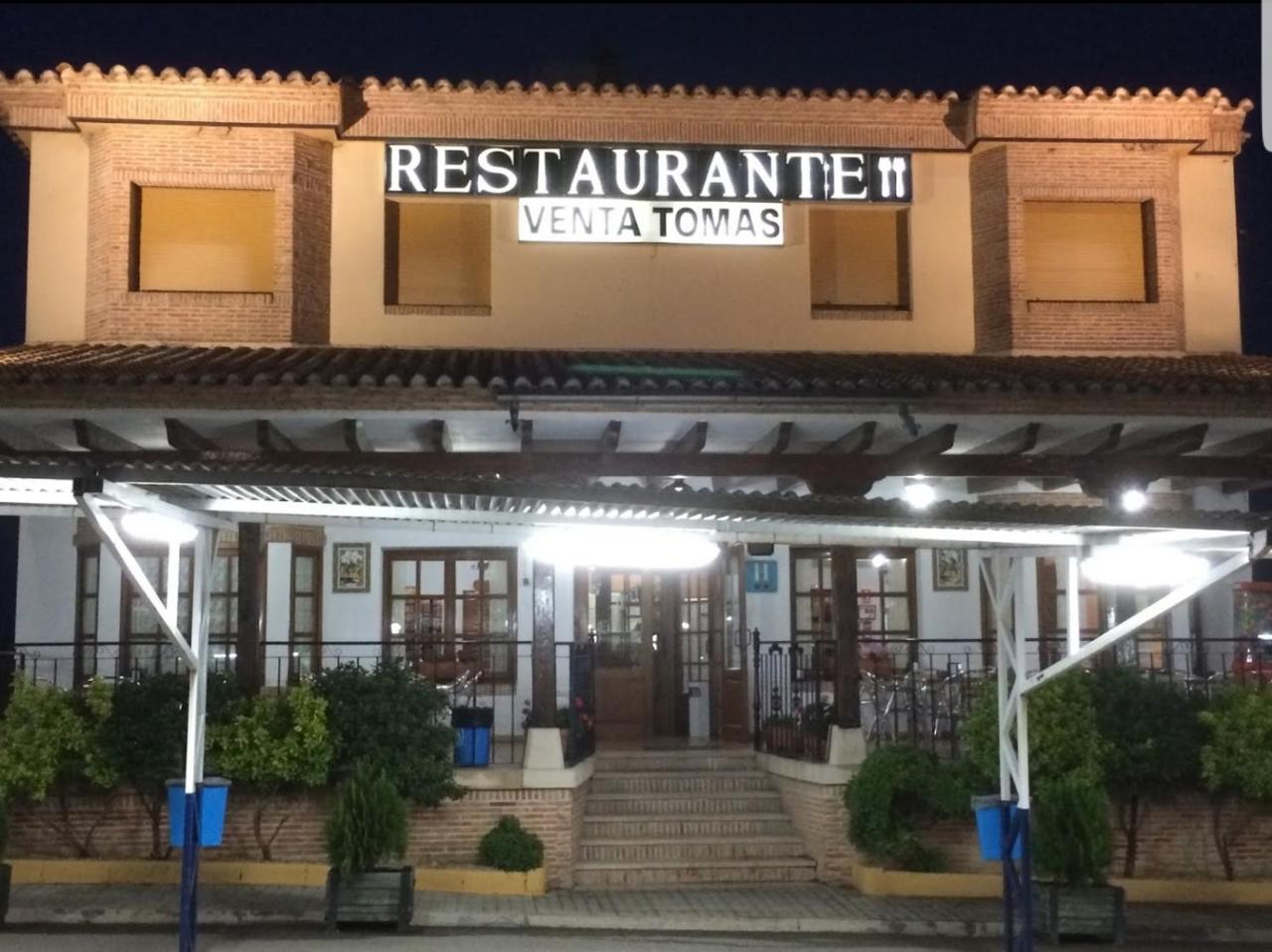 Hotel-Restaurante Venta Tomas Almuradiel Dış mekan fotoğraf