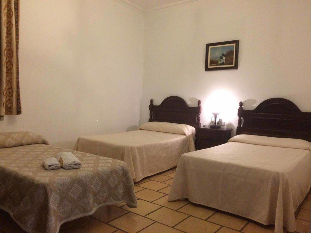 Hotel-Restaurante Venta Tomas Almuradiel Dış mekan fotoğraf